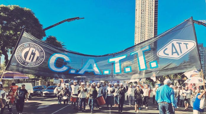 La CATT se movilizó a Obras Sanitarias por el Dia del Trabajador junto a la CGT