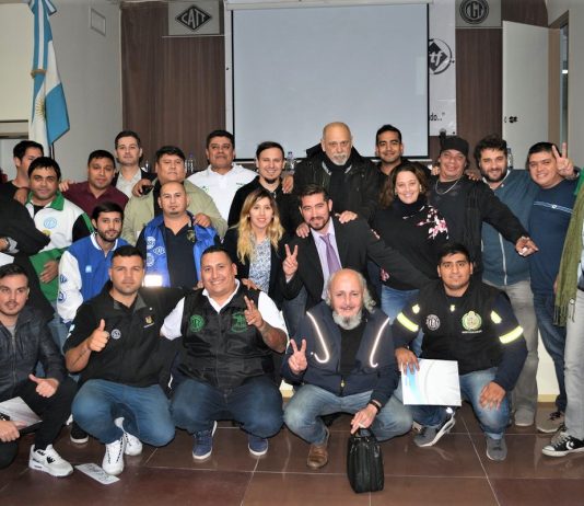 La Juventud de la CATT inició su Ciclo sobre Problemáticas del Transporte con agenda de marítimos y portuarios