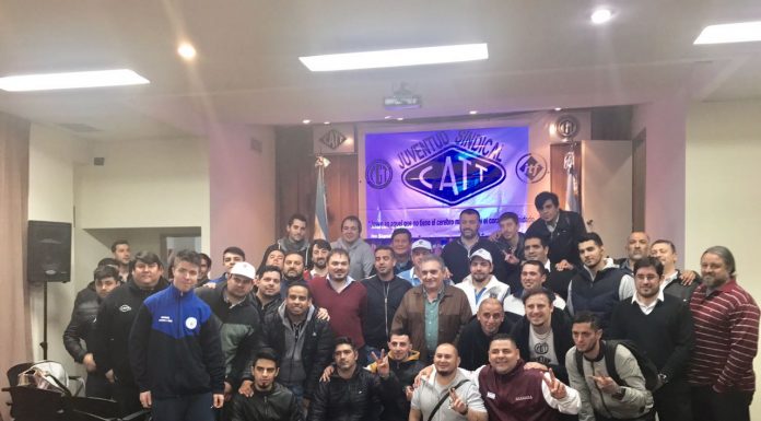 Charla debate sobre automatización laboral en la CATT