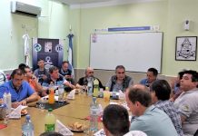 La CATT ratificó las asambleas para el martes 27 de 4 a 7 hs. Schmid con Maturano durante la reunión de Comisión Directiva de la FeMPINRA