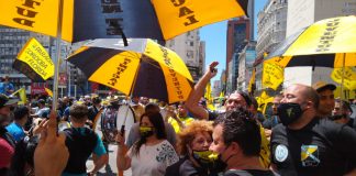 La CATT apoya totalmente la demanda del Frente de Unidad Taxista
